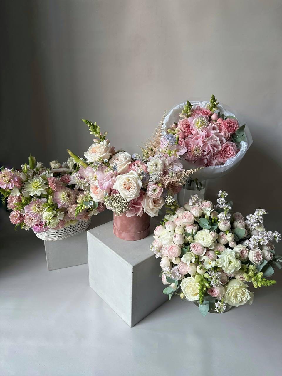 BACK TO SCHOOL с букетом от THEATRE OF FLOWERS
